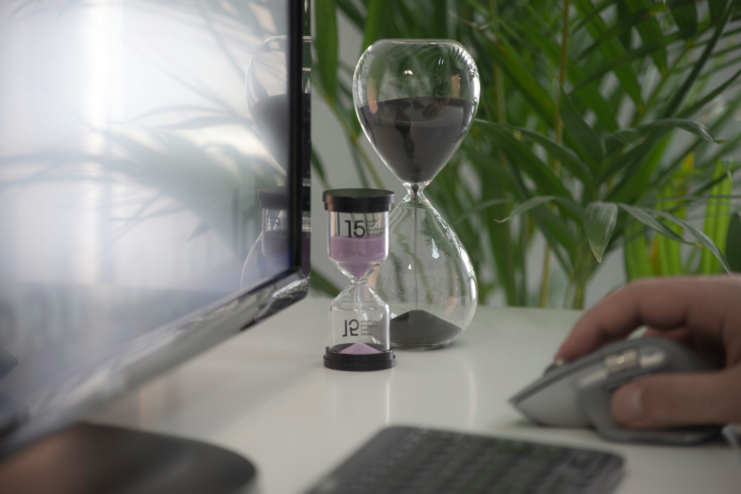 Comparison chart showing features of top schedule optimizer apps