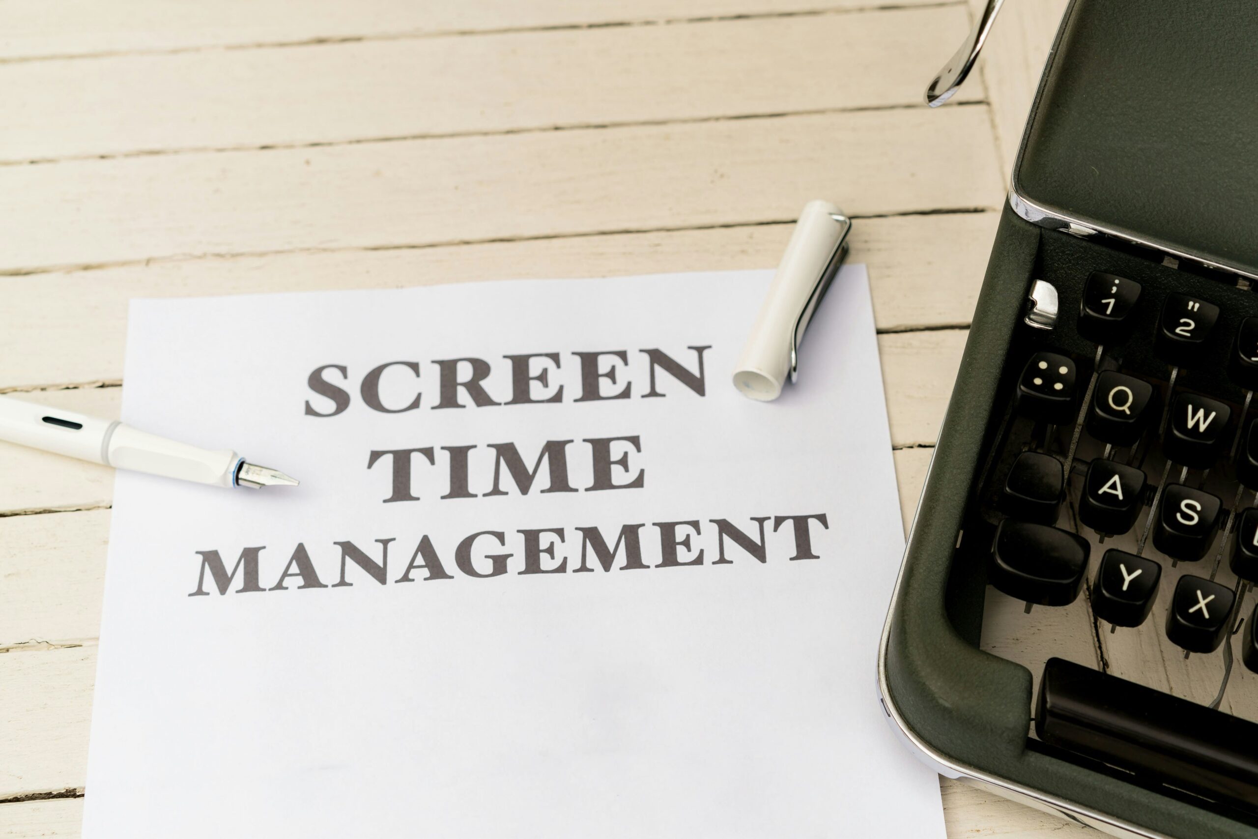 Infographic showing benefits of day monitoring tools